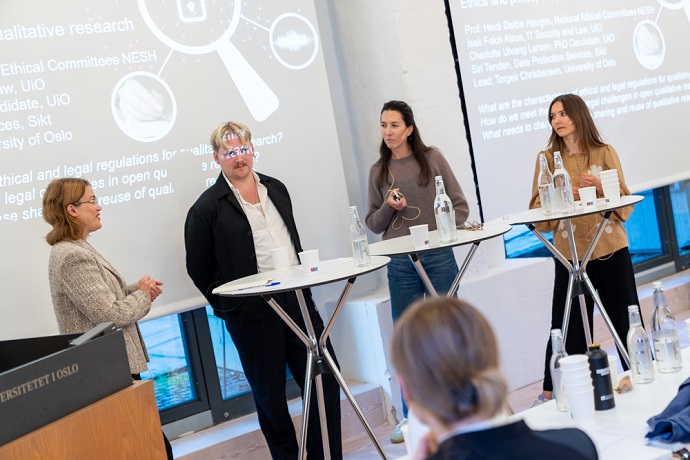 Bildet kan inneholde: yttertøy, skjorte, eiendom, produkt, frakk.