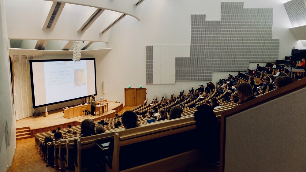 Photo of a lecturing hall